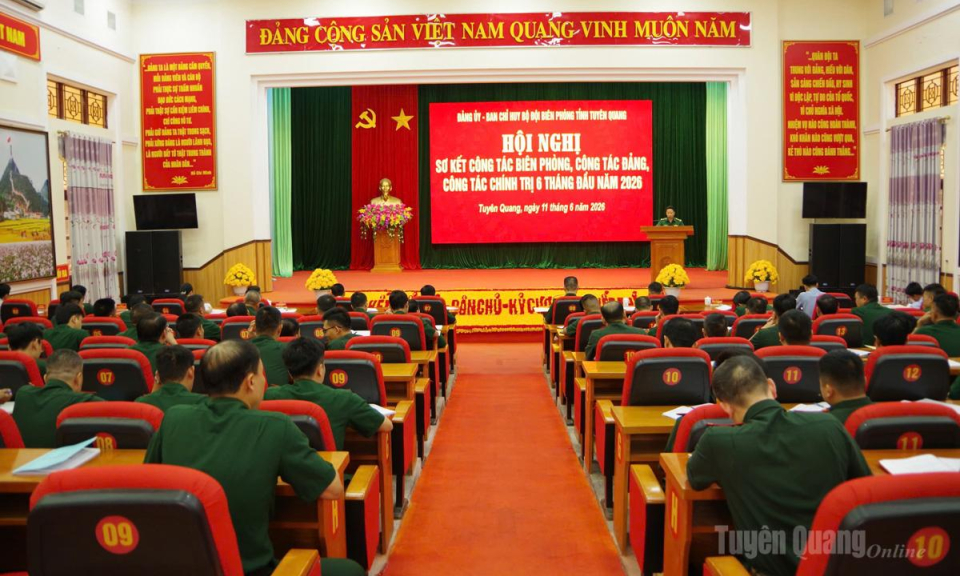Giữ vững chủ quyền, an ninh bi&ecirc;n giới trong 6 th&aacute;ng đầu năm