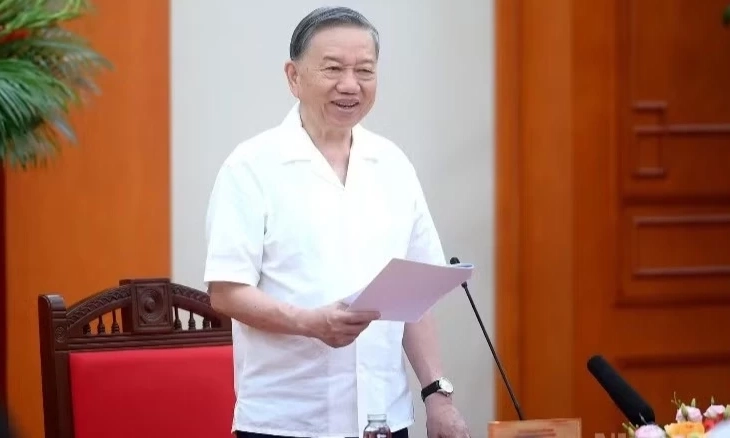 Th&ocirc;ng b&aacute;o Kết luận của Tổng B&iacute; thư, Chủ tịch nước T&ocirc; L&acirc;m tại buổi l&agrave;m việc với Ban Tổ chức Trung ương về trọng t&acirc;m c&ocirc;ng t&aacute;c x&acirc;y dựng Đảng, c&ocirc;ng t&aacute;c tổ chức, c&aacute;n bộ