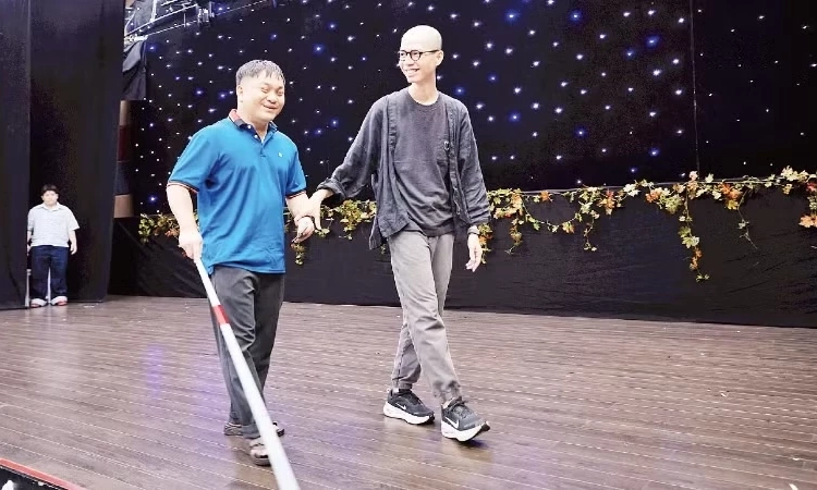 Đưa nghệ thuật s&acirc;n khấu đến với người khiếm thị