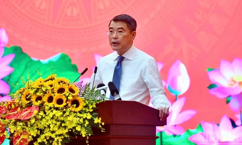 C&ugrave;ng chung &yacute; ch&iacute; h&agrave;nh động, nỗ lực hiện thực h&oacute;a th&agrave;nh c&ocirc;ng những mục ti&ecirc;u chiến lược ph&aacute;t triển đất nước