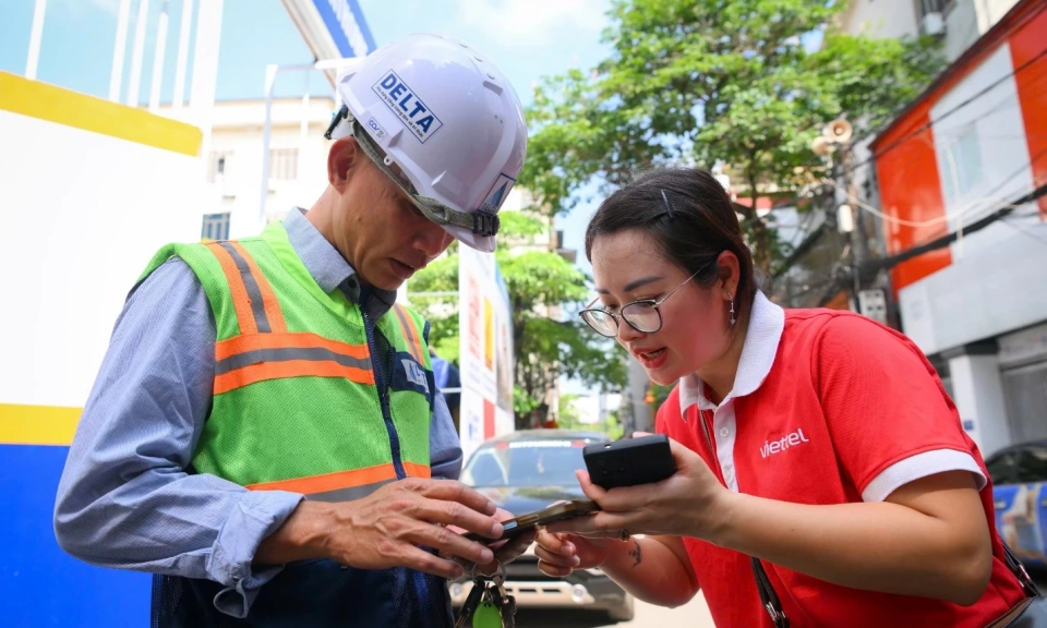 3 ng&agrave;y đếm ngược: Viettel ho&agrave;n th&agrave;nh hơn 90% lượng thu&ecirc; bao cần x&aacute;c thực, dốc to&agrave;n lực hỗ trợ gần&nbsp;5 triệu kh&aacute;ch h&agrave;ng c&ograve;n lại