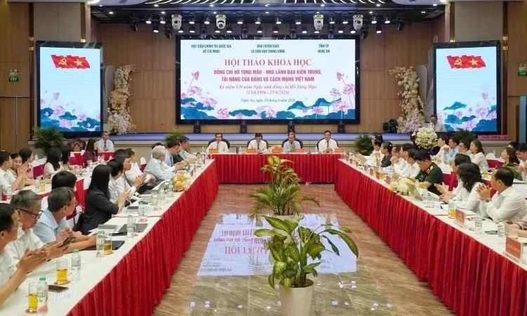 Đồng ch&iacute; Hồ T&ugrave;ng Mậu - Nh&agrave; l&atilde;nh đạo ki&ecirc;n trung, t&agrave;i năng của Đảng v&agrave; c&aacute;ch mạng Việt Nam