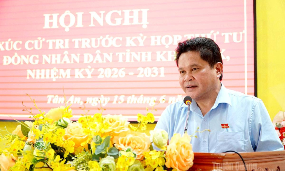 Tổ đại biểu số 03 HĐND tỉnh đ&atilde; tiếp x&uacute;c cử tri x&atilde; T&acirc;n An