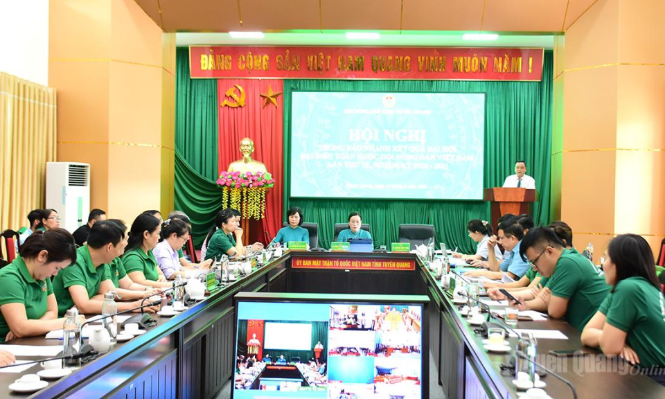 Hội vi&ecirc;n n&ocirc;ng d&acirc;n đ&oacute;ng g&oacute;p tr&ecirc;n 2,4 tỷ đồng x&acirc;y dựng n&ocirc;ng th&ocirc;n mới