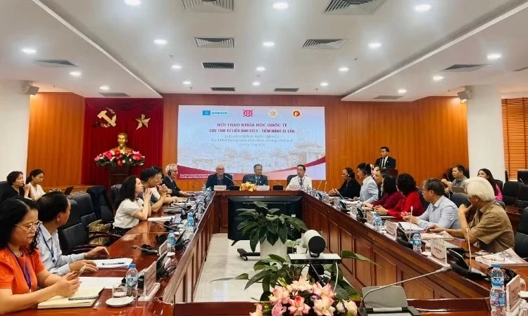 Hội thảo khoa học quốc tế "Sưu tập tư liệu ảnh EFEO - Tiềm năng di sản&rdquo;