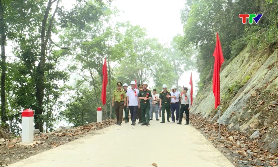Đẩy mạnh x&atilde; hội h&oacute;a đầu tư hạ tầng giao th&ocirc;ng v&ugrave;ng kh&oacute; khăn