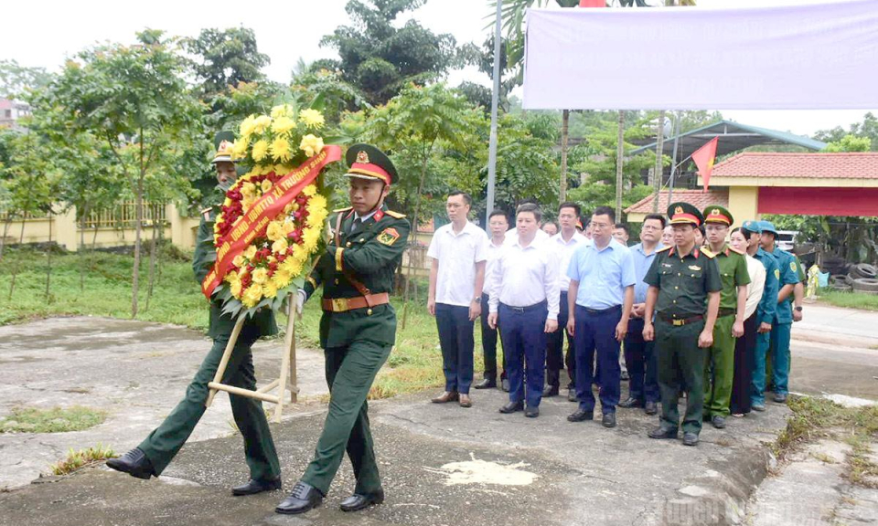 Lấy mẫu, số h&oacute;a th&ocirc;ng tin h&agrave;i cốt liệt sĩ chưa x&aacute;c định danh t&iacute;nh tại Nghĩa trang Liệt sĩ x&atilde; Trường Sinh