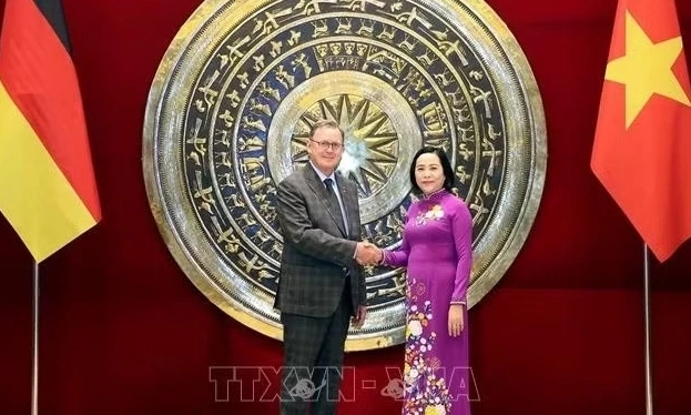 Ph&oacute; Chủ tịch Quốc hội Nguyễn Thị Thanh hội đ&agrave;m với Ph&oacute; Chủ tịch Quốc hội Cộng ho&agrave; Li&ecirc;n bang Đức