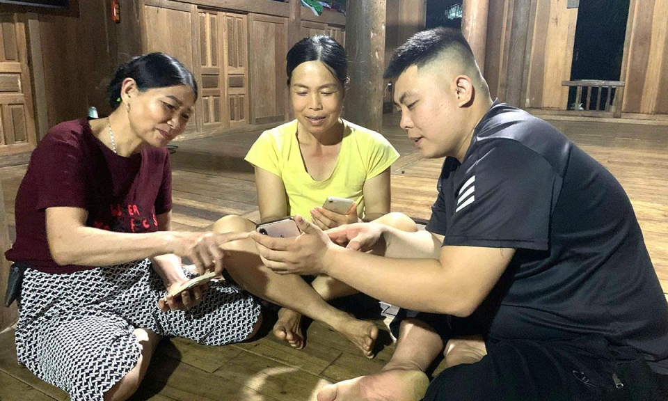 Cơ hội trẻ h&oacute;a c&aacute;n bộ