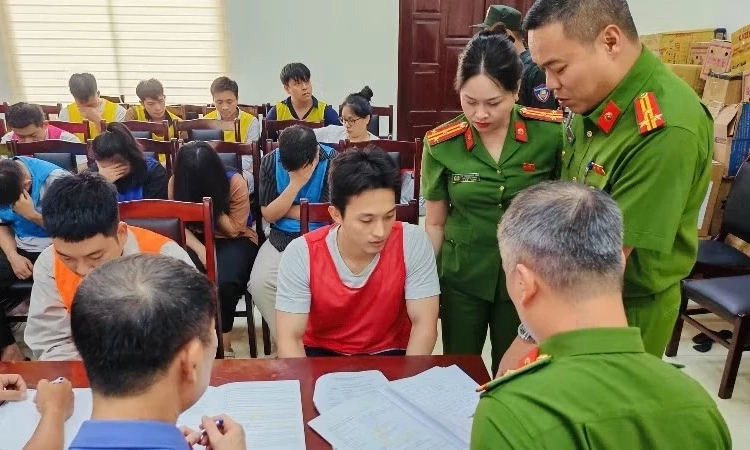 Khởi tố 187 bị can trong đường d&acirc;y lừa đảo b&aacute;n &ldquo;sở hữu kỳ nghỉ&rdquo;