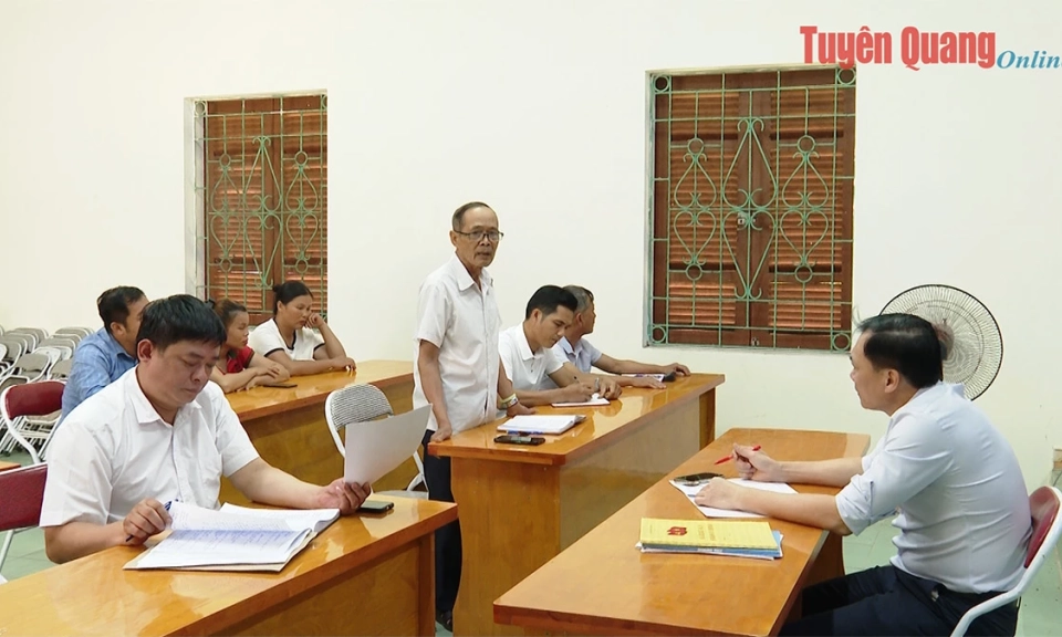 Sắp xếp th&ocirc;n &ndash; đồng thuận từ cơ sở