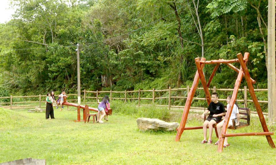 Giữ &ldquo;xanh&rdquo; c&aacute;c điểm camping, trải nghiệm trong dịp h&egrave;