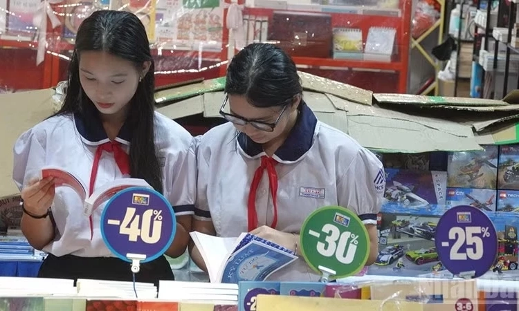 Hội s&aacute;ch thiếu nhi Th&agrave;nh phố Hồ Ch&iacute; Minh lần VI mở rộng kh&ocirc;ng gian tổ chức