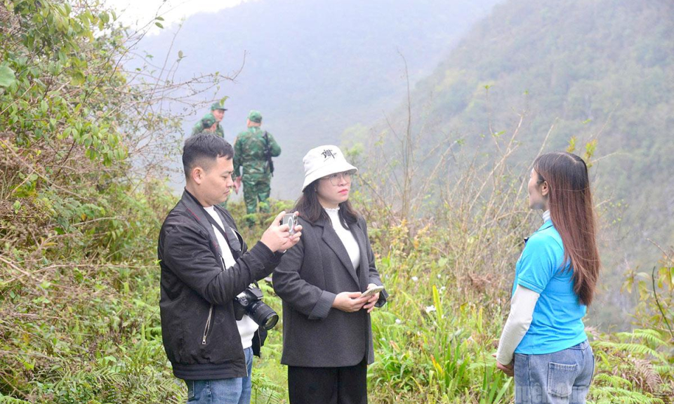 Lửa nghề s&aacute;ng m&atilde;i
