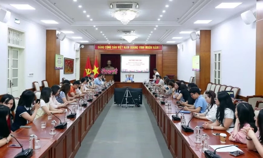 B&aacute;o ch&iacute; - Những &ldquo;đ&ocirc;i c&aacute;nh&rdquo; đưa văn h&oacute;a, thể thao v&agrave; du lịch đến gần c&ocirc;ng ch&uacute;ng