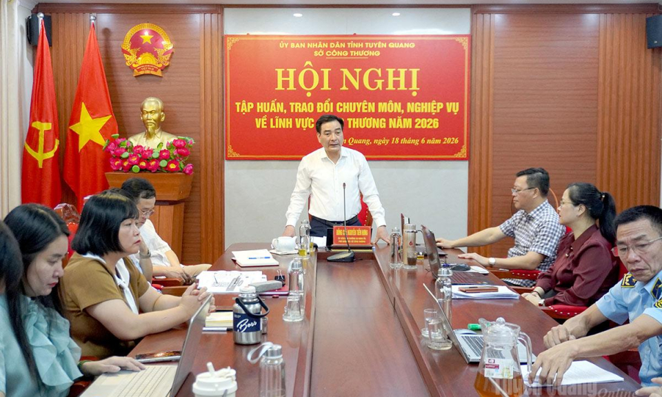 Sở C&ocirc;ng thương tổ chức tập huấn, trao đổi chuy&ecirc;n m&ocirc;n, nghiệp vụ về lĩnh vực C&ocirc;ng thương năm 2026
