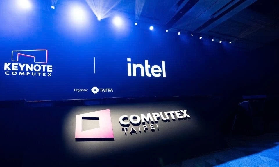 Apple bắt tay Intel sản xuất chip tại Mỹ, cổ phiếu Intel tăng mạnh