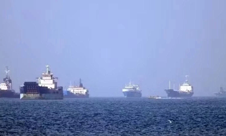 Xung đột tại Trung Đ&ocirc;ng: Iran lại đ&oacute;ng eo biển Hormuz