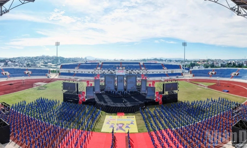 M&agrave;n đồng diễn v&otilde; nhạc Vovinam x&aacute;c lập kỷ lục Việt Nam tại Festival Thiếu nhi to&agrave;n quốc lần thứ nhất