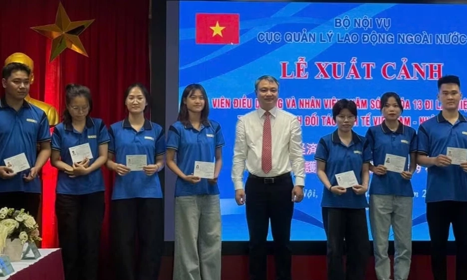 Đưa lao động đi l&agrave;m việc ở nước ngo&agrave;i theo hợp đồng gặp kh&oacute; khăn hơn