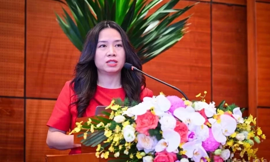 Tr&iacute; tuệ nh&acirc;n tạo - c&ocirc;ng cụ giải ph&oacute;ng sức lao động, gi&uacute;p nh&agrave; b&aacute;o tập trung v&agrave;o gi&aacute; trị cốt l&otilde;i