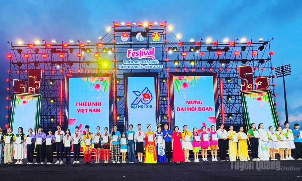 Thiếu nhi Tuy&ecirc;n Quang đạt nhiều th&agrave;nh t&iacute;ch tại Festival Thiếu nhi to&agrave;n quốc lần thứ I