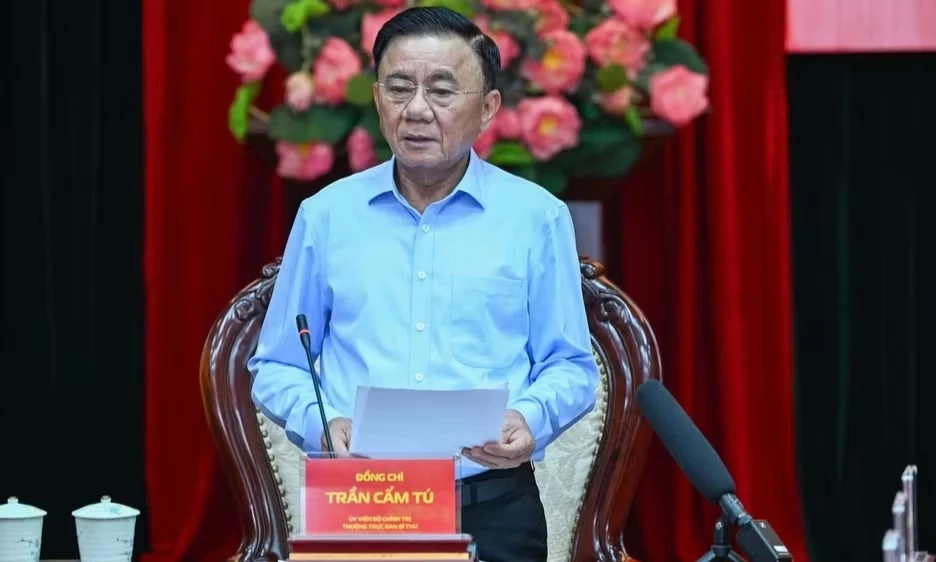 Kết luận của Bộ Ch&iacute;nh trị về Đề &aacute;n Điều chỉnh quy hoạch sử dụng đất quốc gia