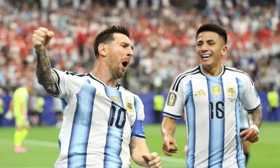 Messi lập kỷ lục, Argentina sớm gi&agrave;nh v&eacute; v&agrave;o v&ograve;ng knock-out