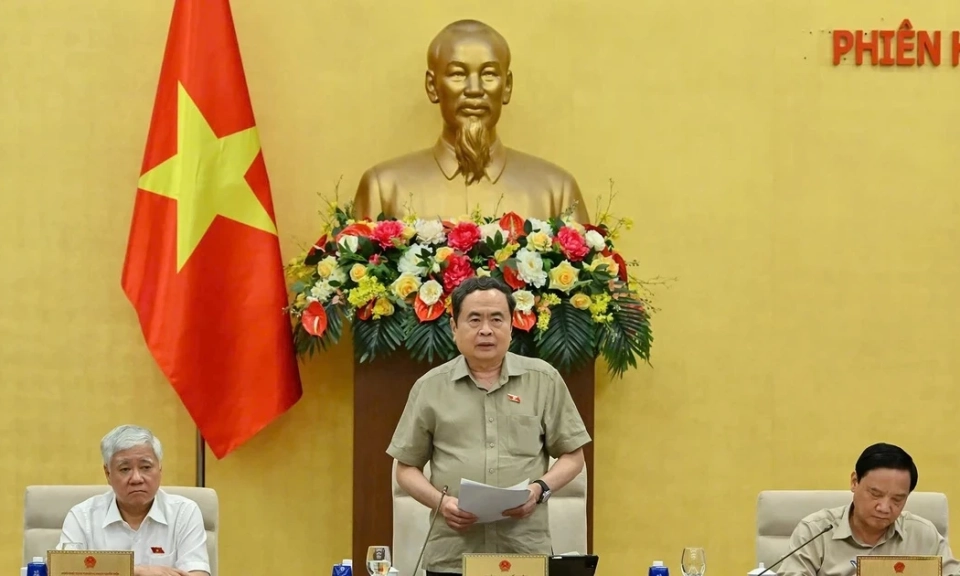 Kh&ocirc;ng để c&ocirc;ng việc tồn đọng, k&eacute;o d&agrave;i, ảnh hưởng đến nhiệm vụ chung