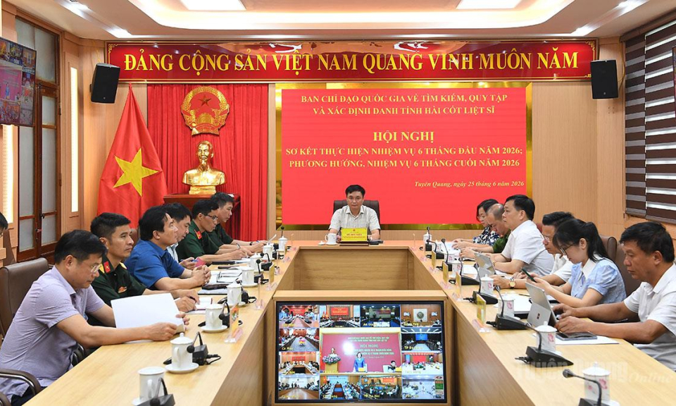 Huy động cả hệ thống ch&iacute;nh trị, sức mạnh to&agrave;n d&acirc;n để t&igrave;m kiếm, quy tập v&agrave; x&aacute;c định danh t&iacute;nh h&agrave;i cốt liệt sĩ