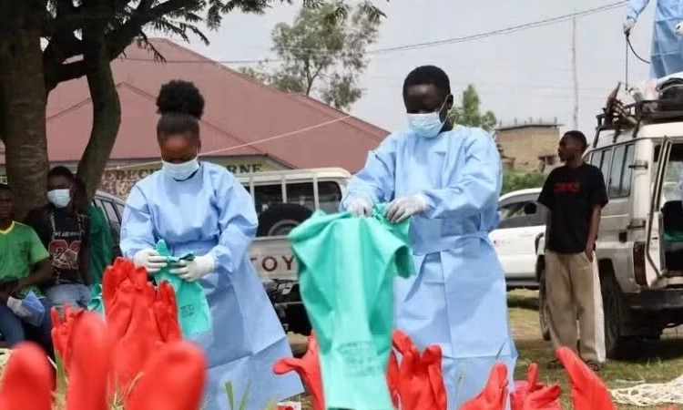 Ph&aacute;t hiện ca nhiễm Ebola đầu ti&ecirc;n ngo&agrave;i ch&acirc;u Phi