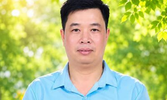 B&iacute; thư Chi bộ tận t&acirc;m