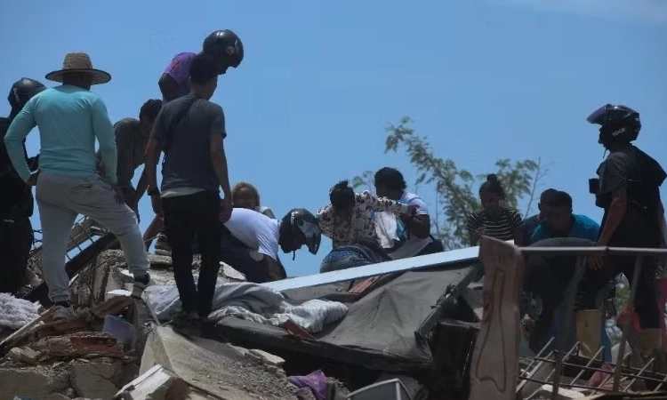 Số người thiệt mạng do động đất k&eacute;p tại Venezuela tăng l&ecirc;n gần 600