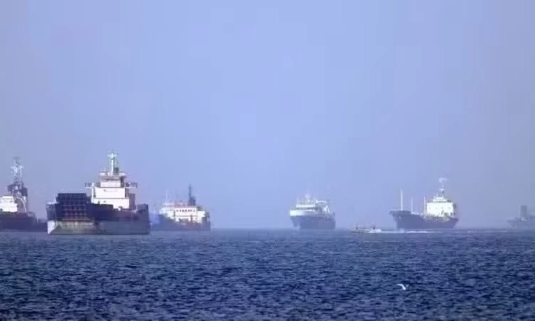 Mỹ v&agrave; Iran tiếp tục tấn c&ocirc;ng, đ&aacute;p trả lẫn nhau