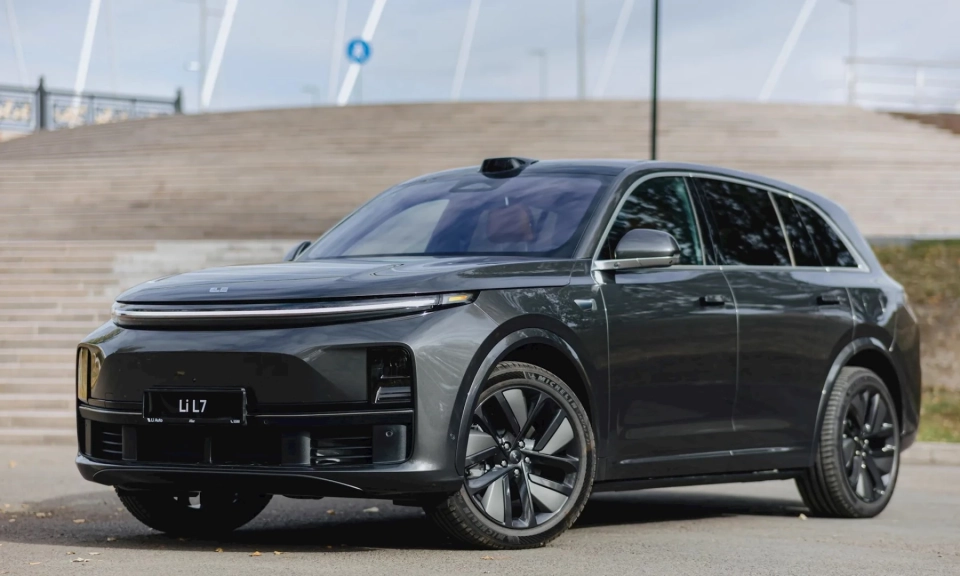 Xe điện Trung Quốc Li Auto v&agrave; Forthing sắp gia nhập Việt Nam