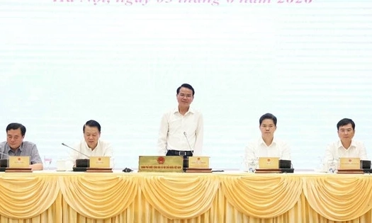 Quy định mới về ph&aacute;t ng&ocirc;n v&agrave; cung cấp th&ocirc;ng tin cho b&aacute;o ch&iacute; của c&aacute;c cơ quan h&agrave;nh ch&iacute;nh nh&agrave; nước