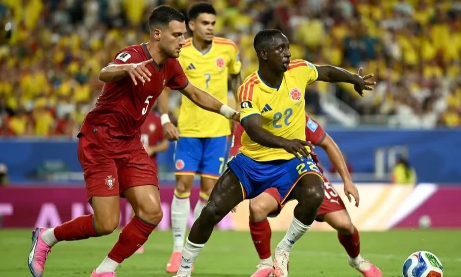 Colombia v&agrave; Bồ Đ&agrave;o Nha dắt tay v&agrave;o v&ograve;ng 32 đội, Congo tạo kỳ t&iacute;ch