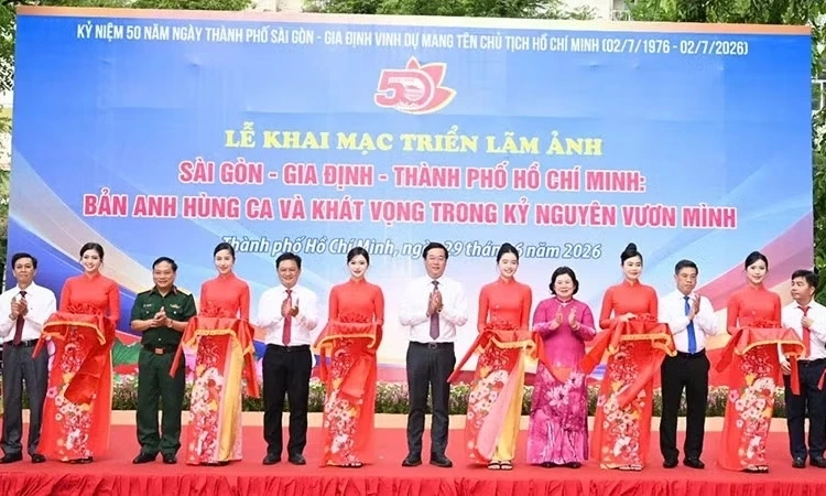 Triển l&atilde;m ảnh với chủ đề &ldquo;S&agrave;i G&ograve;n-Gia Định-Th&agrave;nh phố Hồ Ch&iacute; Minh: Bản anh h&ugrave;ng ca v&agrave; kh&aacute;t vọng trong kỷ nguy&ecirc;n vươn m&igrave;nh&rdquo;