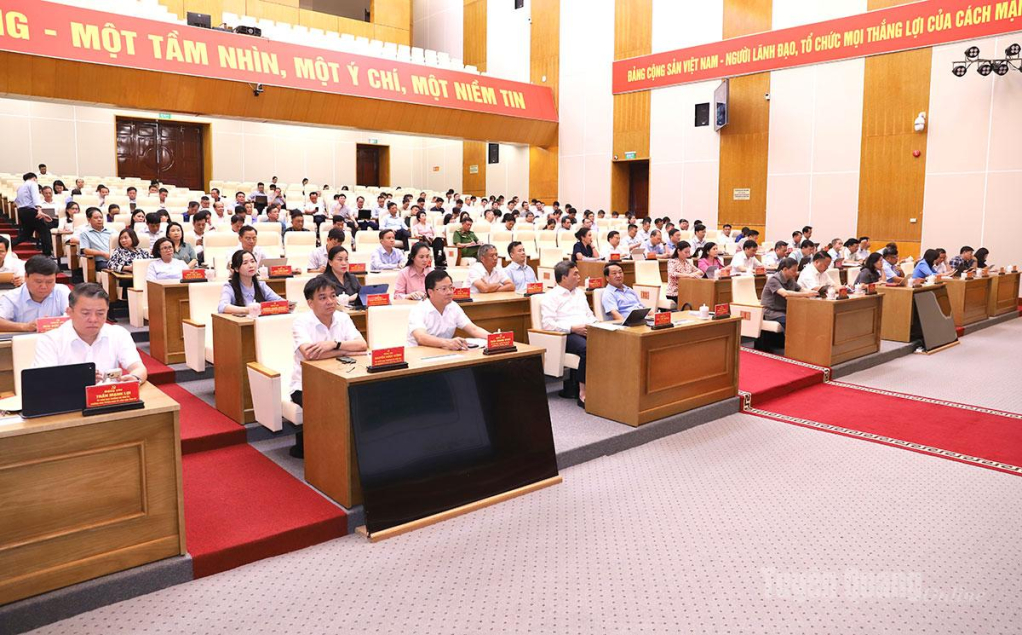 Các đại biểu dự hội nghị tại điểm cầu tỉnh.