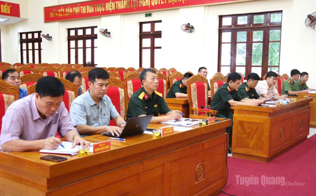 Các đại biểu dự hội nghị.
