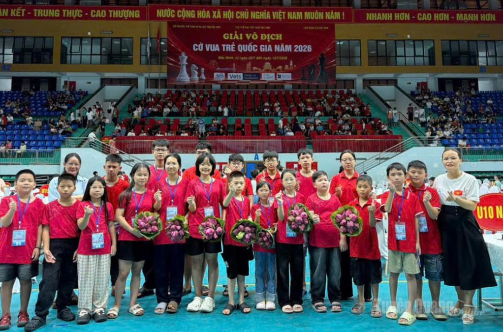 Đoàn vận động viên Tuyên Quang tham gia giải Cờ vua trẻ quốc gia năm 2026.