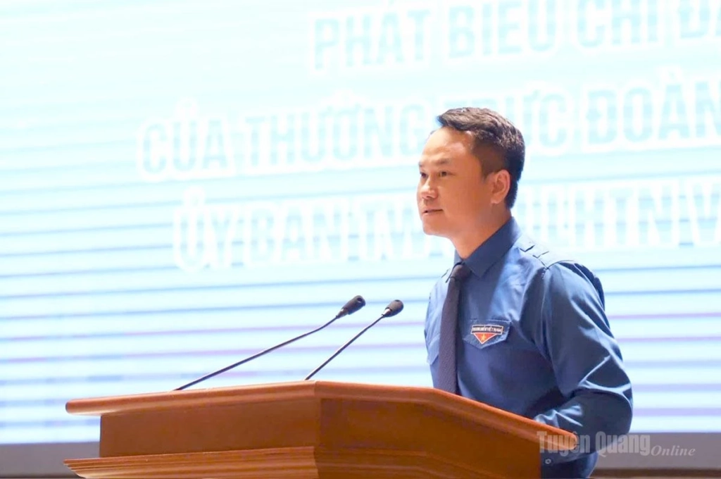Đồng chí Nguyễn Kim Quy, Bí thư Ban Chấp hành Trung ương Đoàn, Phó Chủ tịch Thường trực Trung ương Hội Liên hiệp Thanh niên phát biểu tại Đại hội.