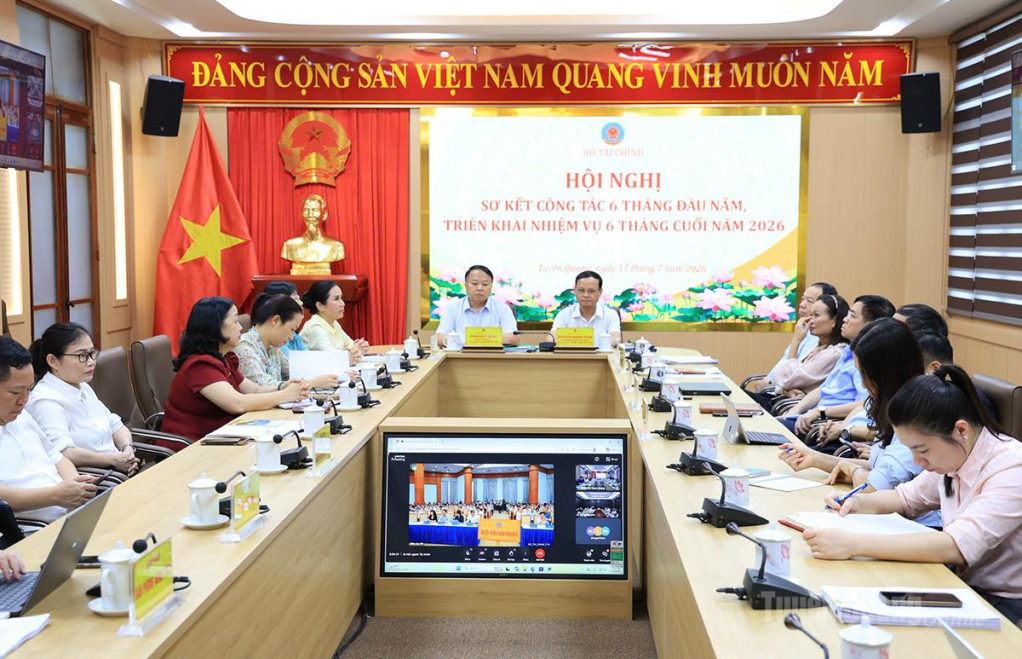 Các đại biểu dự hội nghị tại điểm cầu tỉnh Tuyên Quang.