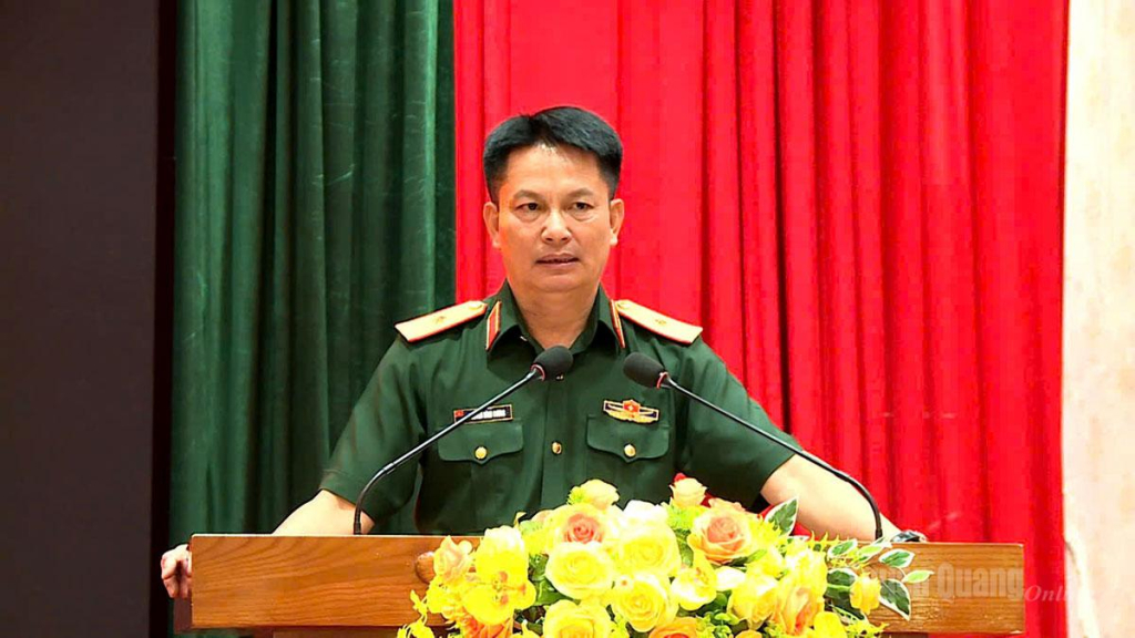 Thiếu tướng Nguyễn Đình Cương, Chỉ huy trưởng Bộ CHQS tỉnh phát biểu chỉ đạo các nội dung luyện tập.