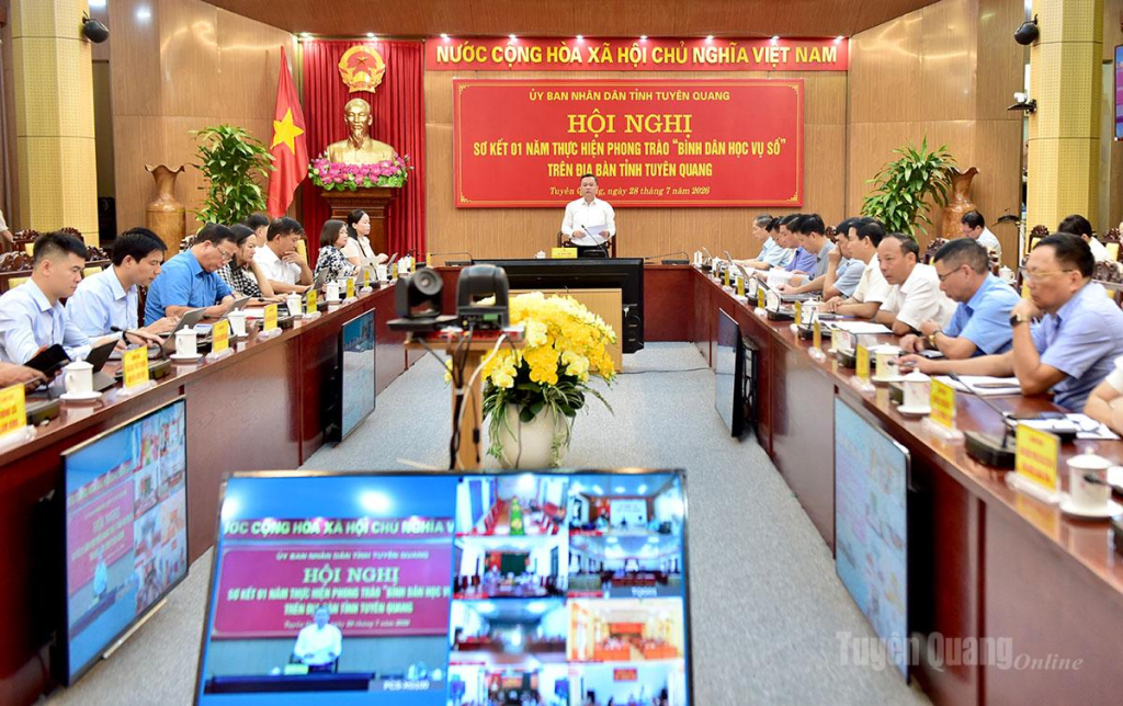 Quang cảnh hội nghị.