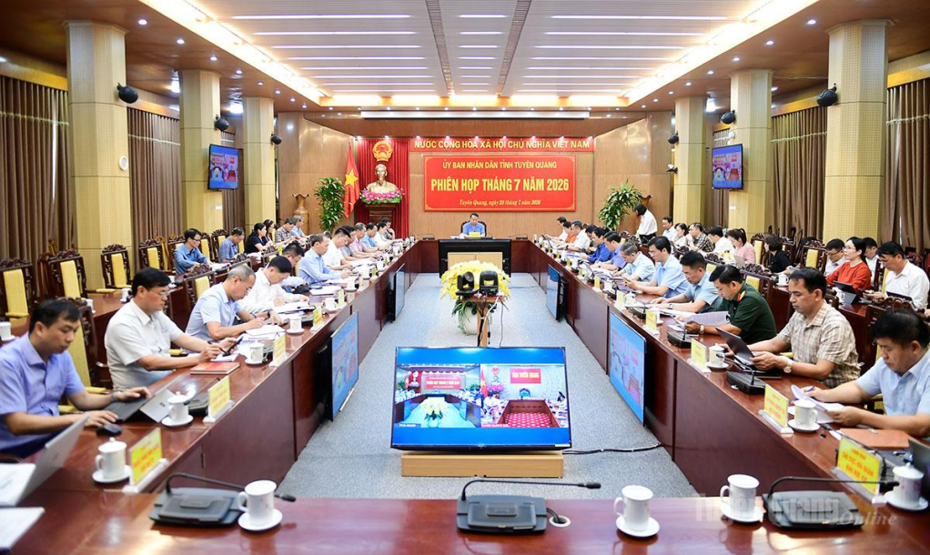 Quang cảnh phiên họp tại điểm cầu tỉnh.