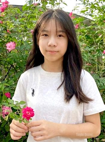 Em Bùi Phương Thảo, học sinh lớp 8C,  Trường THCS Tràng Đà.