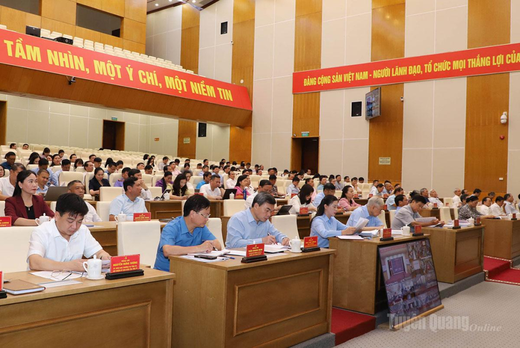 Quang cảnh hội nghị tại Trung tâm Hội nghị tỉnh.