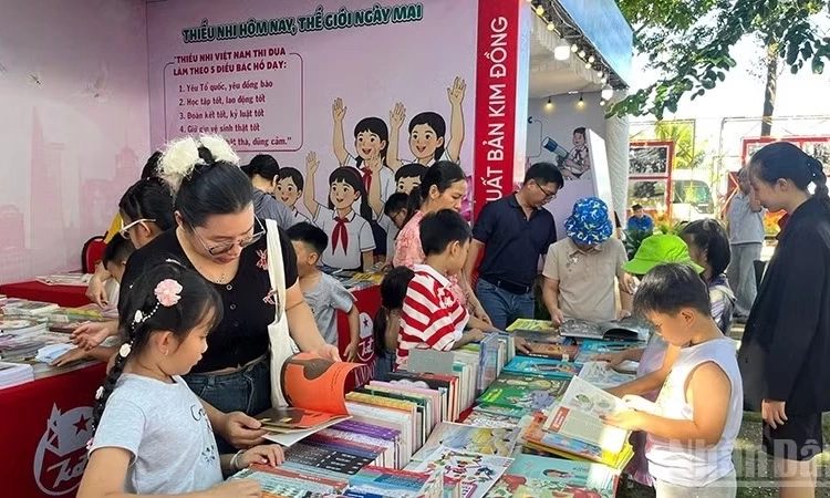 Lan tỏa kh&ocirc;ng gian văn h&oacute;a đọc đến khu d&acirc;n cư