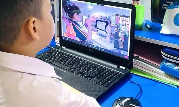 Quản l&yacute; an to&agrave;n kh&ocirc;ng gian mạng khi trẻ ở nh&agrave; một m&igrave;nh trong dịp h&egrave;